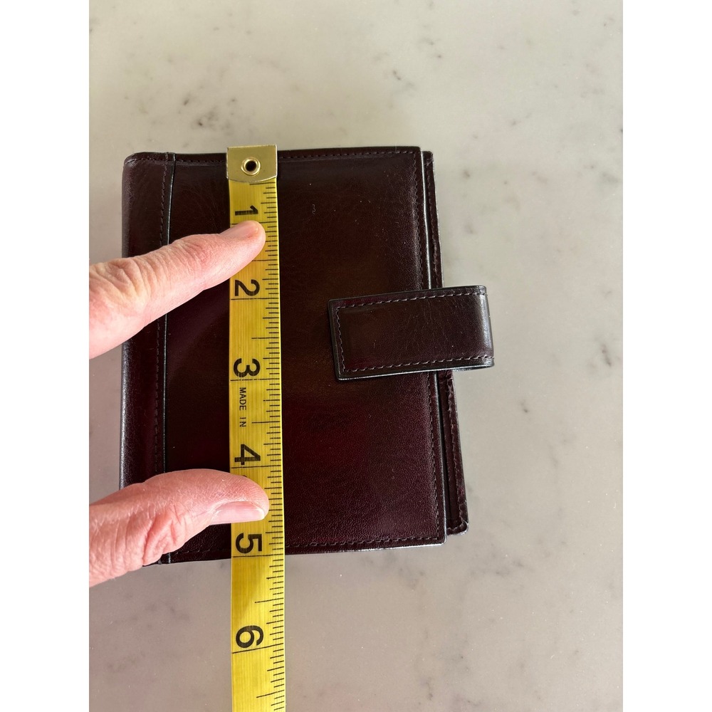 Tumi Mens Burgundy Leather Bifold Wallet with Tab Closure Mahogany Card Holder - Picture 9 of 9